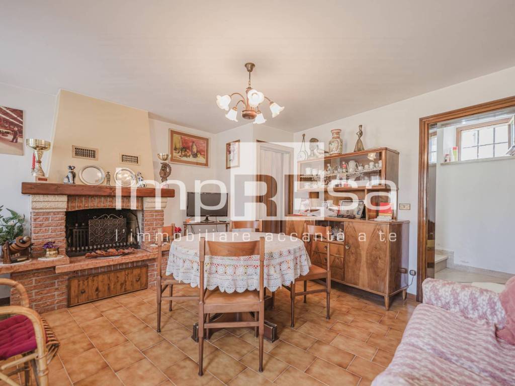 casa indipendente in vendita a Tarzo in zona Fratta