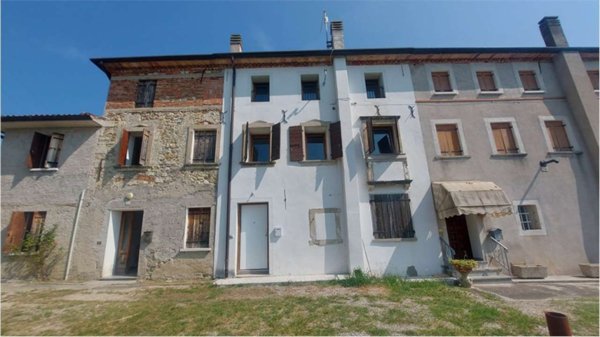 rudere in vendita a Tarzo in zona Corbanese