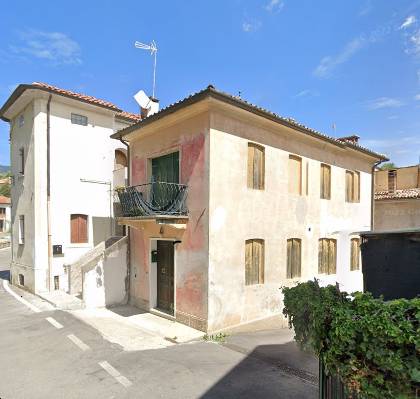 casa indipendente in vendita a Tarzo