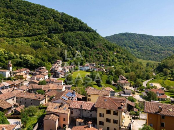 casa indipendente in vendita a Tarzo in zona Nogarolo