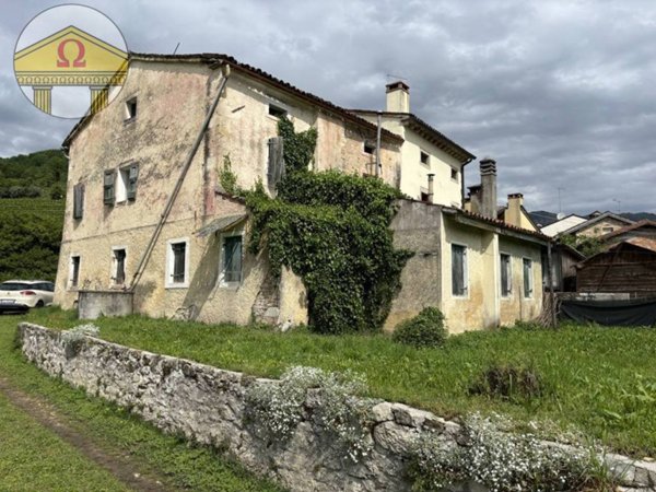 casa indipendente in vendita a Tarzo