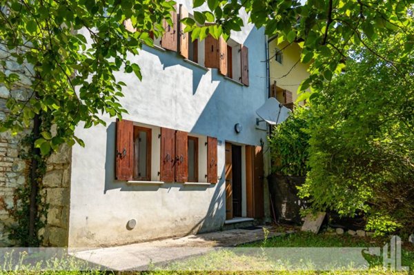casa indipendente in vendita a Tarzo