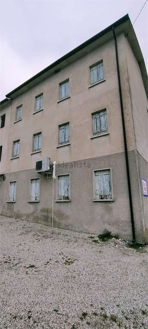 casa indipendente in vendita a Tarzo in zona Corbanese