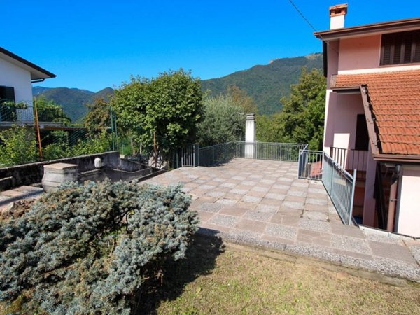 casa indipendente in vendita a Tarzo