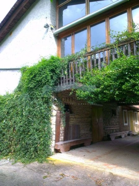 casale in vendita a Tarzo