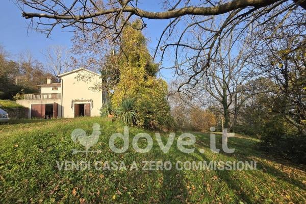 casa indipendente in vendita a Tarzo in zona Corbanese