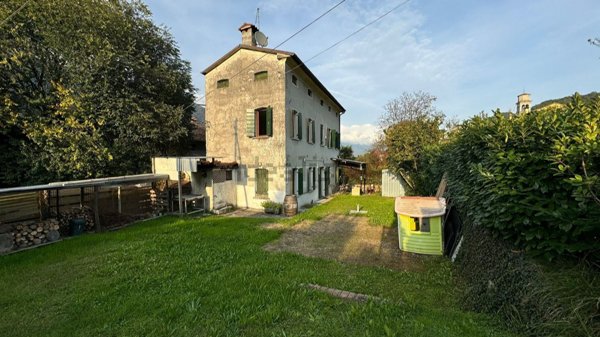 pentavano in vendita a Tarzo