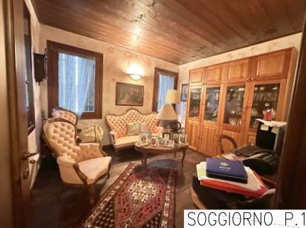 casa indipendente in vendita a Tarzo