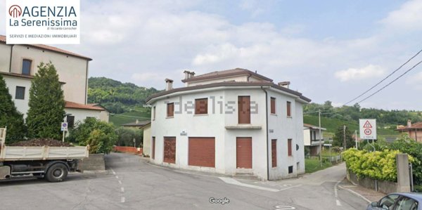 appartamento in vendita a Tarzo in zona Corbanese