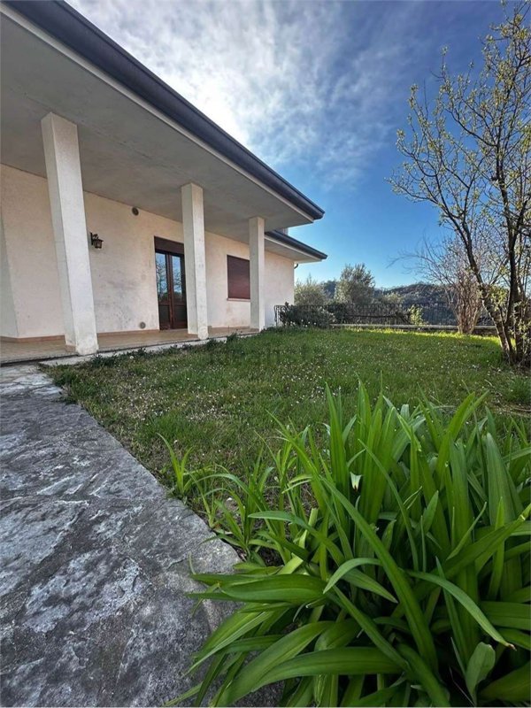 casa indipendente in vendita a Tarzo