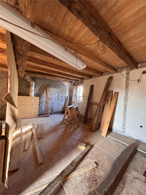 casa indipendente in vendita a Tarzo