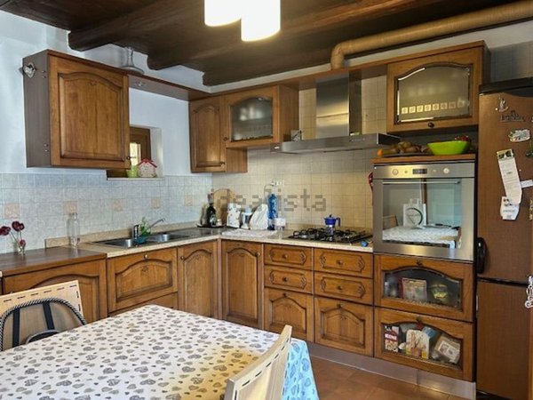 casale in vendita a Tarzo