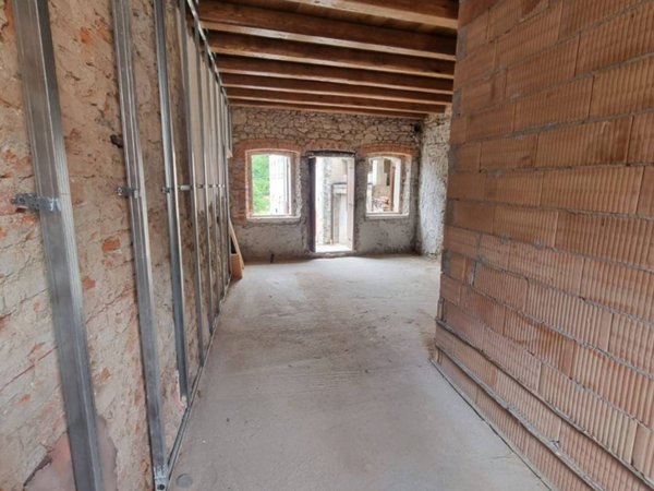 casa indipendente in vendita a Tarzo