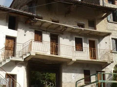 appartamento in vendita a Tarzo in zona Nogarolo