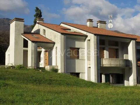 casa indipendente in vendita a Tarzo in zona Fratta
