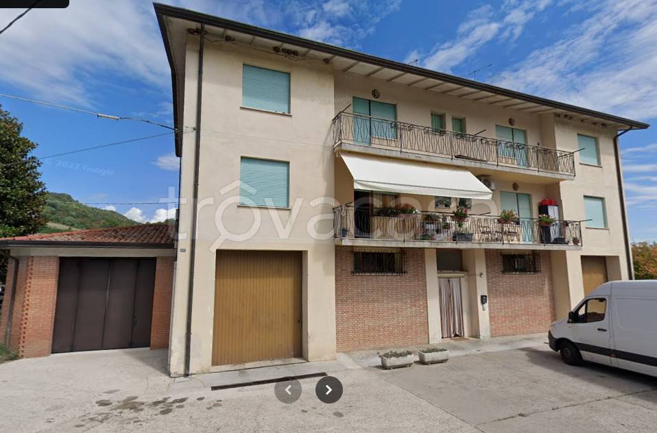 appartamento in vendita a Tarzo in zona Corbanese