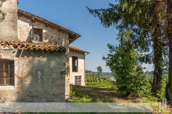 casa indipendente in vendita a Tarzo in zona Corbanese