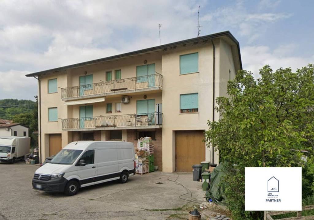 appartamento in vendita a Tarzo in zona Corbanese