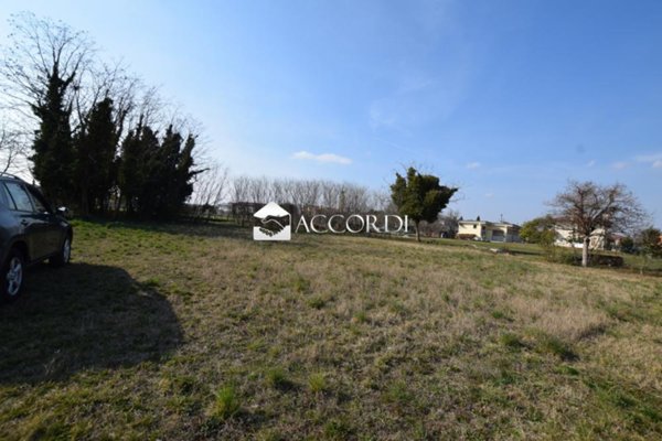 terreno edificabile in vendita a Trevignano