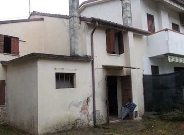casa indipendente in vendita a Trevignano