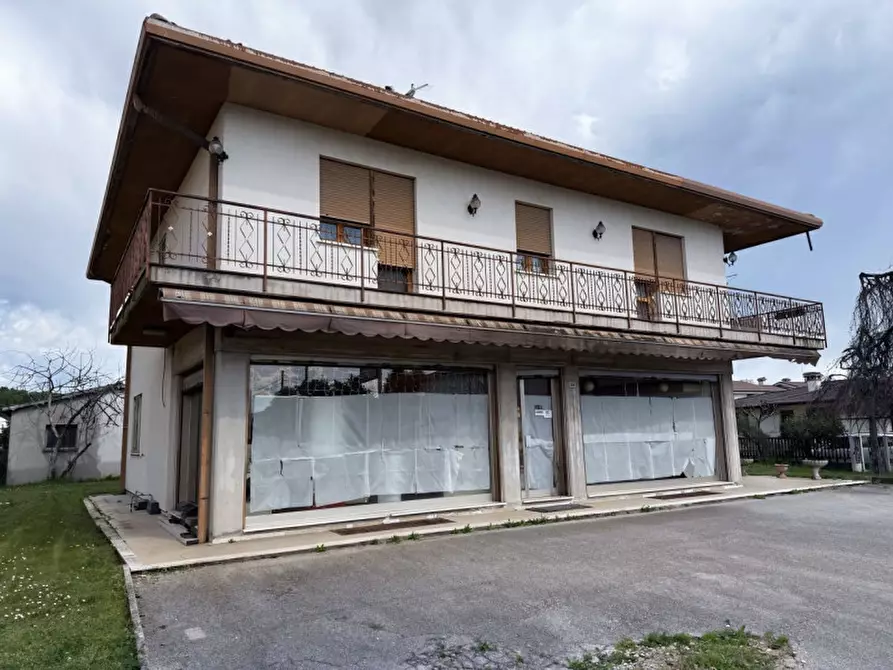 casa indipendente in vendita a Trevignano in zona Musano