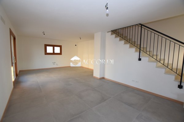 casa indipendente in vendita a Trevignano