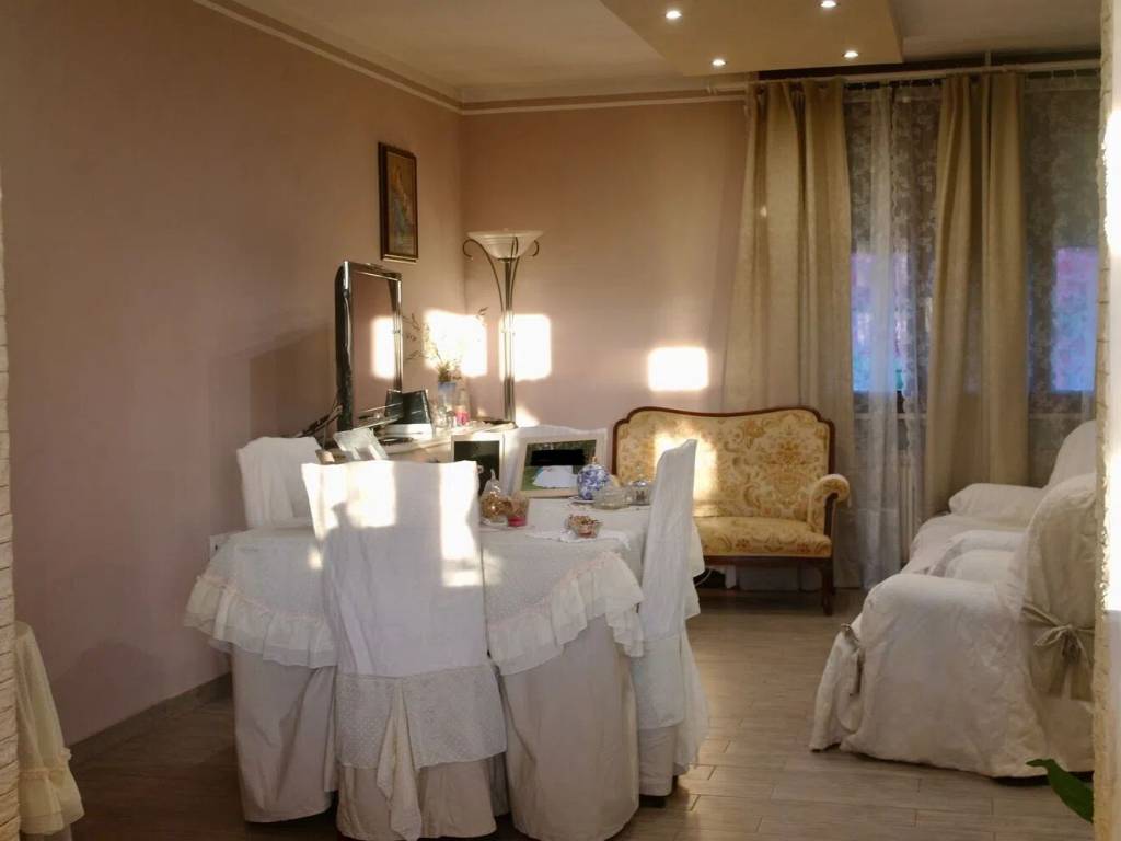 casa indipendente in vendita a Trevignano
