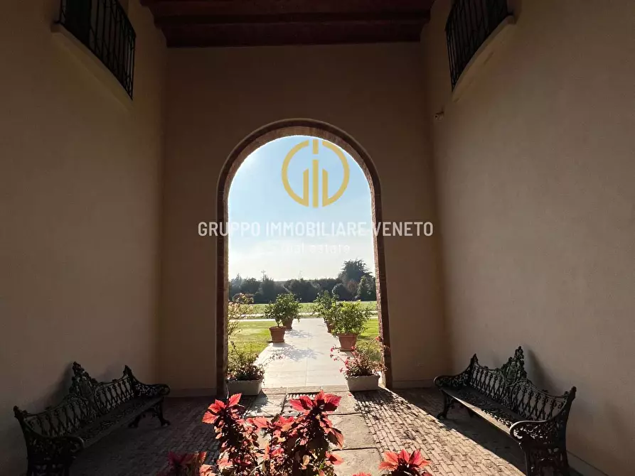 casa indipendente in vendita a Trevignano