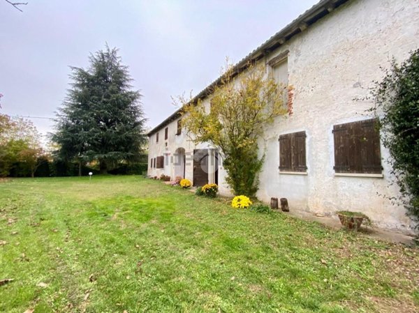 quadrivano in vendita a Trevignano in zona Musano