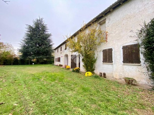 casa indipendente in vendita a Trevignano in zona Musano