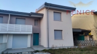 casa indipendente in vendita a Trevignano