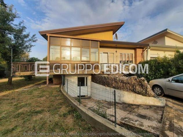 casa indipendente in vendita a Trevignano