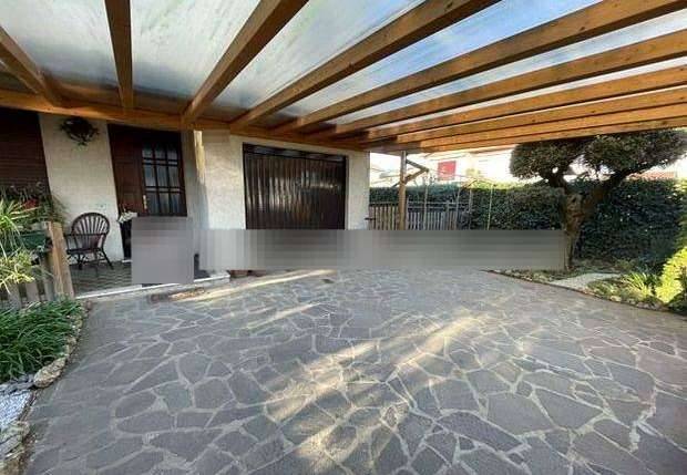 casa indipendente in vendita a Trevignano