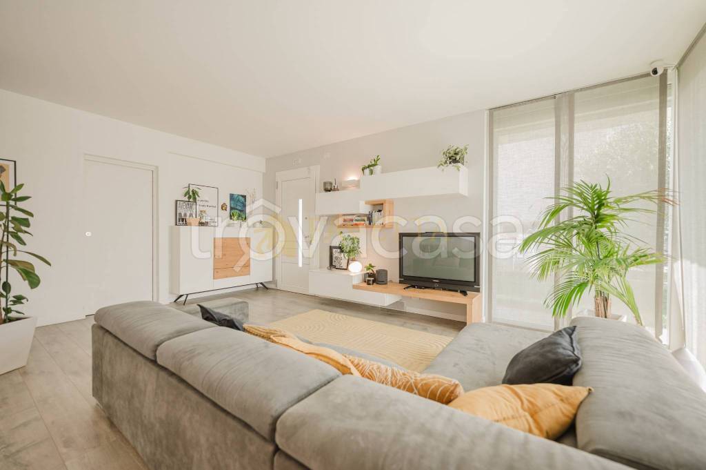 casa indipendente in vendita a Trevignano