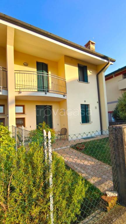 casa indipendente in vendita a Trevignano in zona Musano