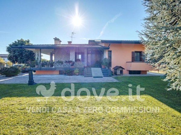 casa indipendente in vendita a Trevignano in zona Musano