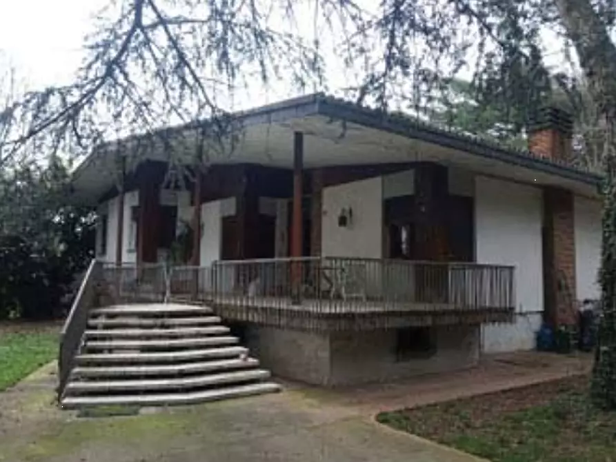 casa indipendente in vendita a Trevignano