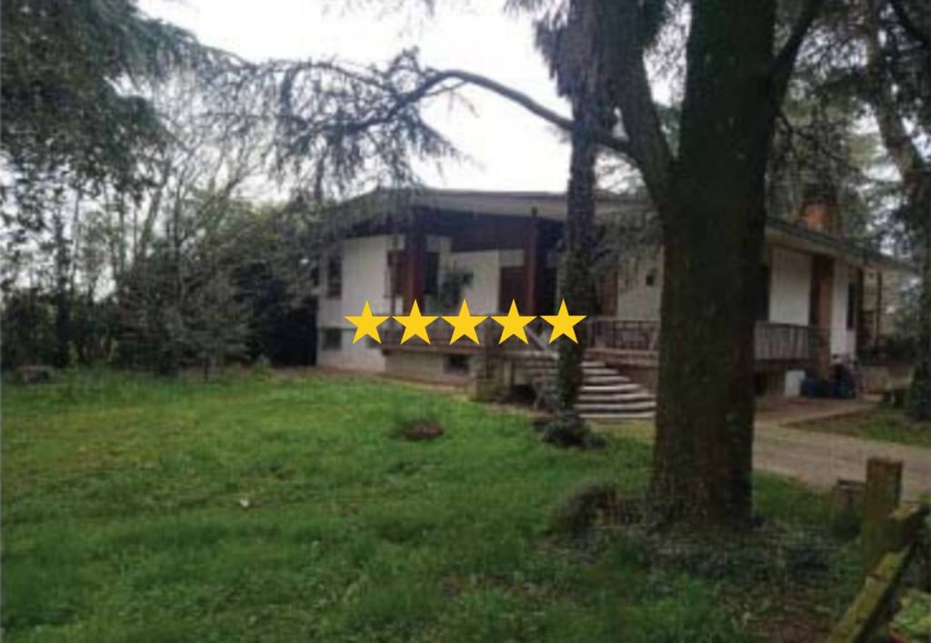 casa indipendente in vendita a Trevignano