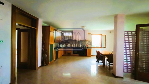 casa indipendente in vendita a Trevignano