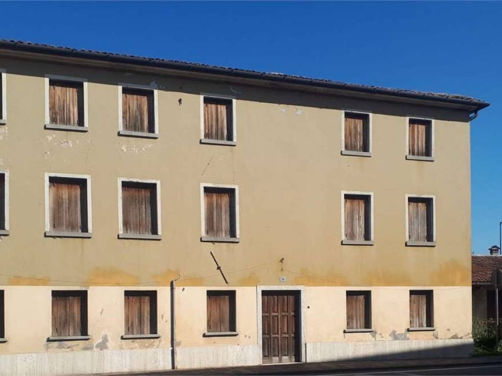 casa semindipendente in vendita a Trevignano