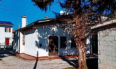 casa indipendente in vendita a Trevignano in zona Signoressa