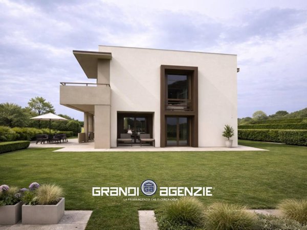 casa indipendente in vendita a Trevignano in zona Falzè