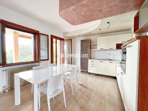 casa indipendente in vendita a Trevignano