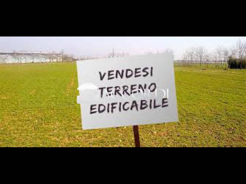 terreno edificabile in vendita a Trevignano in zona Falzè