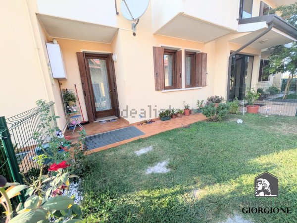 appartamento in vendita a Trevignano in zona Signoressa