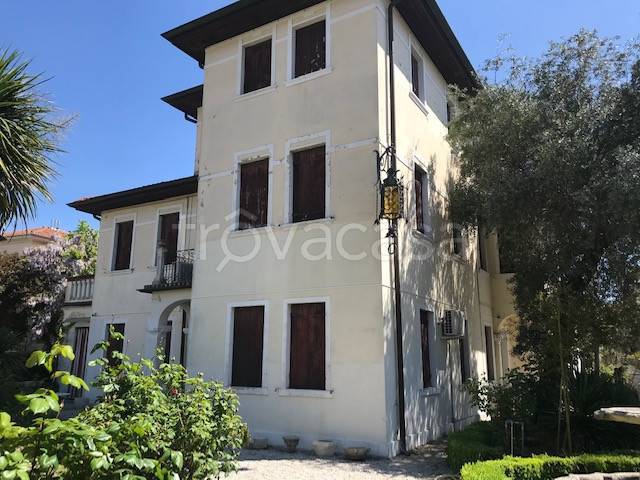 casa indipendente in vendita a Treviso in zona Ghirada / San Zeno