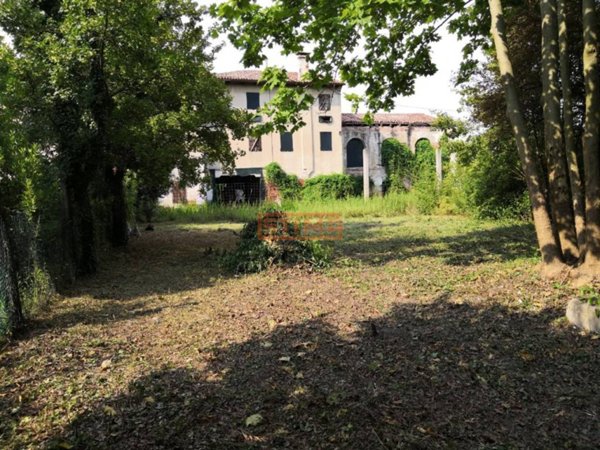 casa indipendente in vendita a Treviso in zona San Lazzaro