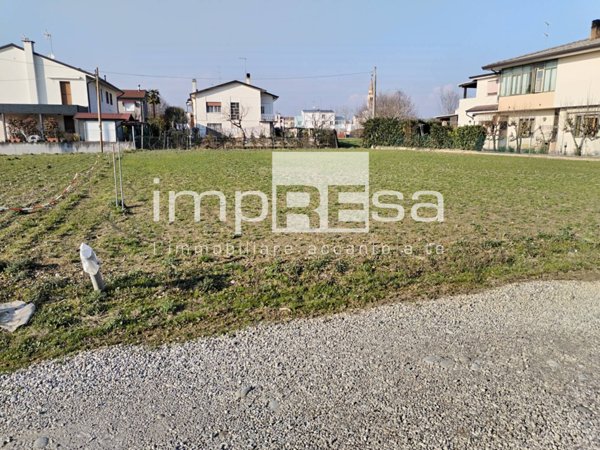casa indipendente in vendita a Treviso in zona Canizzano