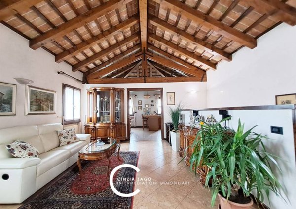 casa indipendente in vendita a Treviso in zona Sant'Antonino