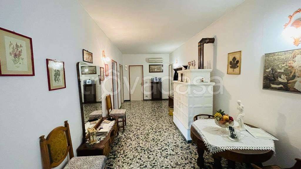 casa indipendente in vendita a Treviso in zona Monigo